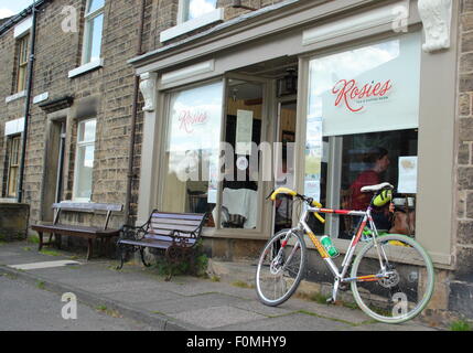 Rosie's Tea & Coffee Prix à Hayfield, High Peak, Derbyshire, Angleterre du nord UK Banque D'Images