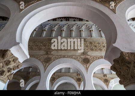 Santa María la Blanca Ibn 2888 Synagogue, Tolède, Espagne Banque D'Images