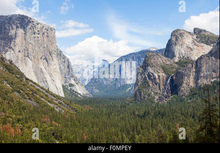 La vallée Yosemite, Yosemite National Park, California, USA Banque D'Images