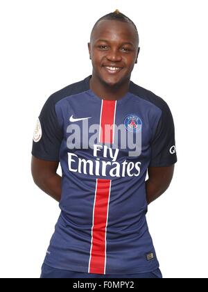 Paris, France. Août 17, 2015. Paris St allemand, français officiel de l'équipe de Ligue 1 pour la saison 2015-15 portraits du club. Hervin ONGENDA Numéro 35 © Plus Sport Action/Alamy Live News Banque D'Images