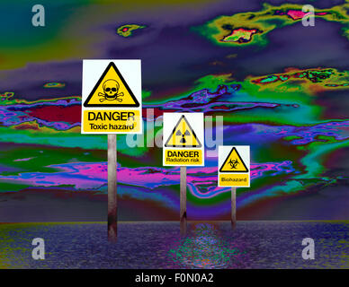 Trois panneaux d'avertissement des dangers pour la santé et les dangers environnementaux dans une image numérique illustrant un monde de la pollution de l'air et de mer. Banque D'Images