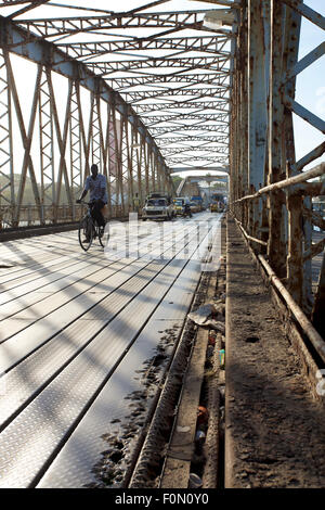 Pont pont Faidherbe Bienvenue à Saint-Louis, Sénégal Banque D'Images