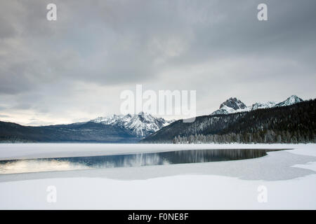 Avis de droits photo de petit lac de sébaste. Banque D'Images