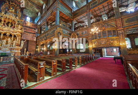 Tourné de l'intérieur de l'Église protestante en bois magnifiquement décoré de la paix en Swidnica, du patrimoine culturel mondial de l'UNESCO, Pologne Banque D'Images