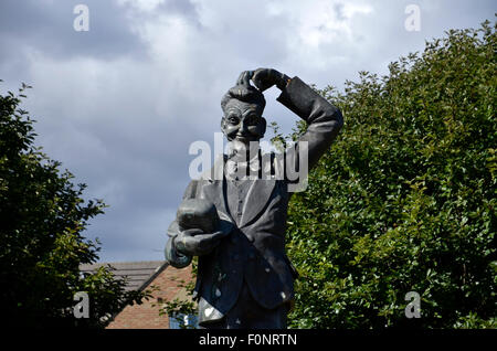 Une statue de comédien Stan Laurel de Laurel Park, North Shields, Angleterre Banque D'Images