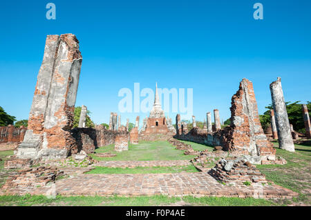 Ruines de l'ancienne grande salle de prière au Wat Phra Si Sanphet, Ayutthaya, Thaïlande Banque D'Images