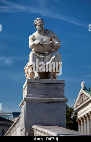 Autriche Vienne Le Parlement statue Banque D'Images