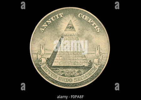 L'US dollar bill grand sceau isolated on black Banque D'Images