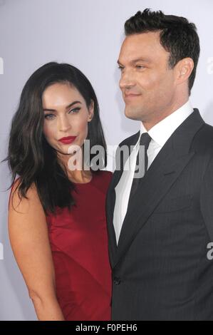Photo d'archives. Août 19, 2015. MEGAN FOX ET BRIAN AUSTIN GREEN sont à l'avenir qu'en actes. Après 11 ans ensemble, cinq d'entre eux en tant que couple marié, 'MEgan a séparé de Brian, ' un initié révèle. Si sources restent vague sur la cause exacte de leur groupe, "les choses ont été rocky, ' dit une source proche de la Noé, fils de parents 2, et Bodhi, 18 mois. (Vert, 42, a également fils Kassius, 13, d'une relation précédente.) sur la photo : le 11 octobre 2014 - Los Angeles, Californie, USA - Oct 11, 2014 - Los Angeles - l'Acteur Brian Austin Green, l'actrice Megan Fox à la 'Ferrari célèbre Banque D'Images