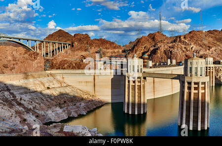 Le Barrage Hoover, vu de côté de l'Arizona river Banque D'Images