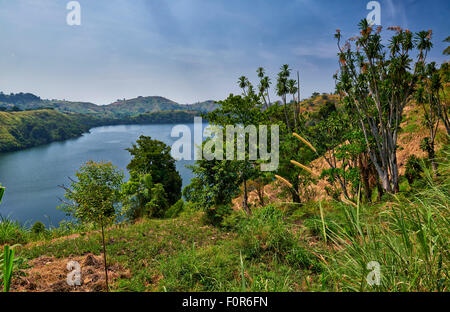 Lake Nkuruba, Bunyaruguru Région des lacs de cratère, l'Ouganda, l'Afrique Banque D'Images