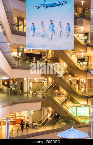 Intérieur de Omotesando Hills,Shibuya-Ku,Tokyo,Japon Banque D'Images