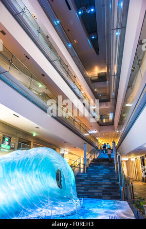 Intérieur de Omotesando Hills,Shibuya-Ku,Tokyo,Japon Banque D'Images