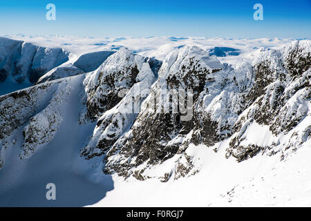Partie de la massif Snohetta en Norvège. À 2286m c'est le point le plus élevé dans la région de Dovre. Banque D'Images