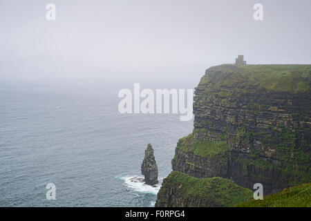 Les falaises de Moher, Liscannor, dans le comté de Clare, Irlande Banque D'Images