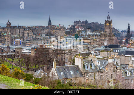 Une vue de Calton Hill sur Édimbourg, City of Edinburgh, Ecosse, Royaume-Uni, Europe. Banque D'Images