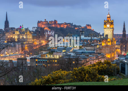 Une vue de Calton Hill sur Édimbourg, City of Edinburgh, Ecosse, Royaume-Uni, Europe. Banque D'Images