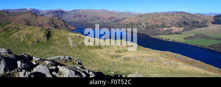 Vue de printemps de Ullswater Hallin tomba, Parc National de Lake District, Cumbria, England, UK. Banque D'Images