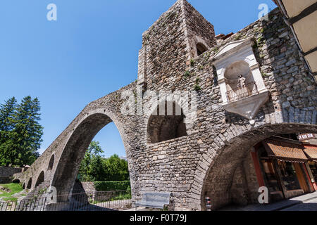 Nou, pont en Camprodon. La rivière Ter. Xiième siècle. Banque D'Images