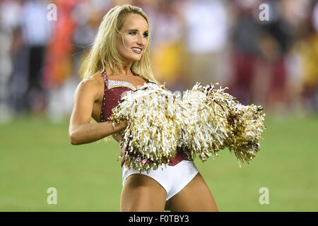 Landover, Maryland, USA. 20e Août, 2015. Un Redskin Washington effectue au cours de la cheerleader l'avant-saison se rencontreront entre les Lions de Détroit et les Redskins de Washington à FedEx Field à Landover, MD. Credit : Cal Sport Media/Alamy Live News Banque D'Images