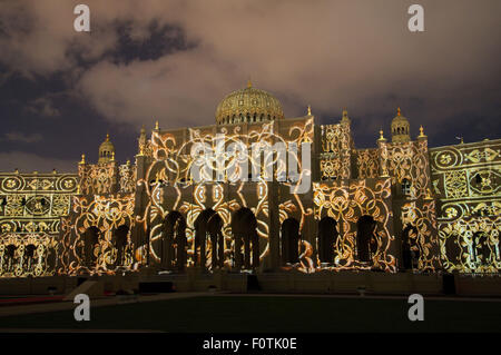 Emirat Sharjah, Emirats Arabes Unis. 15 Oct, 2014. Festival Lumière Sharjah, musée islamique de cevilization, Emirat Sharjah, Émirats arabes unis, près de East © Andrey Nekrasov/ZUMA/ZUMAPRESS.com/Alamy fil Live News Banque D'Images