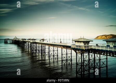 Avis de jetée de Llandudno, LLanddudno, au nord du Pays de Galles, Royaume-Uni Banque D'Images