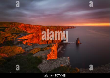 Les falaises de Moher, Liscannor, Irlande Banque D'Images