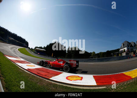 Circuit de Spa-Francorchamps, en Belgique. Août 21, 2015. Sport Automobile : Championnat du Monde de Formule 1 de la FIA 2015, Grand Prix de Belgique, # 5 Sebastian Vettel (GER, Scuderia Ferrari), Crédit photo : dpa alliance/Alamy Live News Banque D'Images