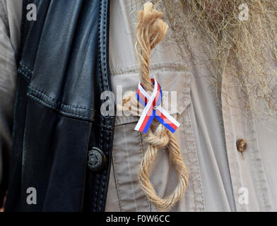 Prague, République tchèque. Août 21, 2015. Réunion pour commémorer le 47ème anniversaire de l'occupation du pays par les troupes du Pacte de Varsovie en 1968, tenue par TOP 09 avec Bez komunistu.cz la plate-forme, la place Venceslas, à Prague, République tchèque, le 21 août 2015. Photo : CTK/Vondrous Romain Photo/Alamy Live News Banque D'Images