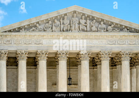 Façade de la Cour suprême des États-Unis à Washington DC. Banque D'Images