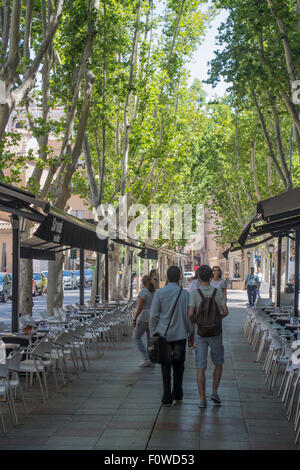 Cafés dans Av de Alfonso X el Sabio, ville de Murcie, Murcie, Espagne, Europe Banque D'Images