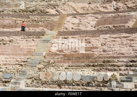 Amphithéâtre romain de Carthago Nova et ruines de la cathédrale de Carthagène dans la région de Murcie, Espagne Banque D'Images