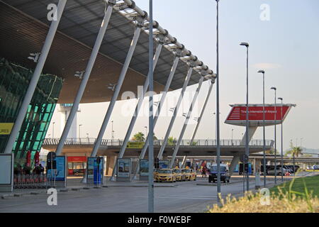 L'Aéroport International de Tirana Nënë Tereza (Mère Teresa), l'Albanie, de Rinas, Balkans, Europe Banque D'Images