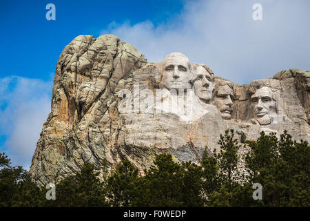 L'affichage des présidents lors de l'établissement Mount Rushmore National Memorial près de Keystone, Dakota du Sud, USA. Banque D'Images