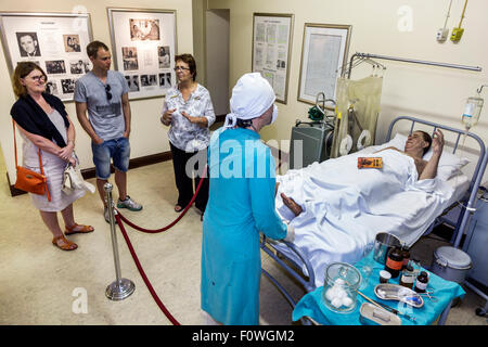 Cape Town Afrique du Sud,Salt River,Groote Schuur Hospital,Heart of Cape Town Museum,operating room,reconstitution,guide,mannequins,médecins,Performing med Banque D'Images