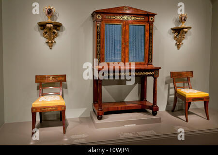 Table à écrire et une bibliothèque en acajou, avec de l'ébène, c. 1815, New York USA Banque D'Images