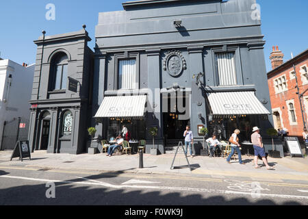 Restaurant français à Brighton, sur la côte sud de l'Angleterre Banque D'Images