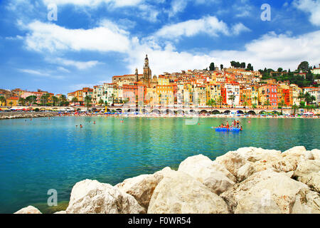 -Menton coloré ville côtière - sud de la France Banque D'Images