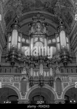 Cathédrale de Berlin - Carl Friedrich Wilhelm Sauer tuyaux d'orgue et de plafond, Allemagne Banque D'Images