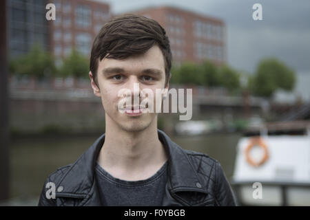 Les candidats au Prix 2015 Talents NDR sur une excursion en bateau à Barkassen Meyer comprend : Maurice Huebner Où : Hambourg, Allemagne Quand : 22 Oct 2015 Banque D'Images