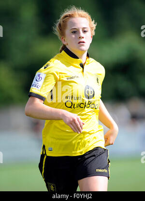 Basingstoke, en Angleterre. 23 août 2015.16 ans Mollie Rouse en action pour Aston Villa Mesdames dans la Super League Femmes match entre Yeovil Town FC v Mesdames Mesdames Aston Villa FC au stade de Jones. Crédit : David Partridge / Alamy Live News Banque D'Images