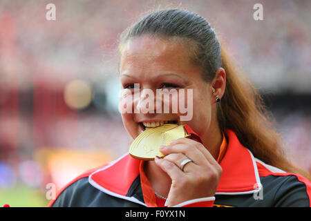 Beijing, Chine. Août 23, 2015. Christina Schwanitz (GER) Athlétisme : 15e es Championnats du monde d'athlétisme de Beijing 2015 Women's Tour de remise de médaille à Beijing National Stadium de Beijing, Chine . Credit : YUTAKA/AFLO SPORT/Alamy Live News Banque D'Images