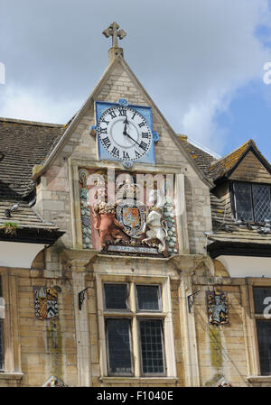 La Guildhall ou beurre Cross, Place de la cathédrale, à Peterborough. Place de la cathédrale, Peterborough, Cambridgeshire. UK. Banque D'Images