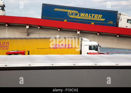 Véhicules de transport de marchandises lourdes de débarquement Stena Lines Ferry, crochet d'Hollande, Pays-Bas Banque D'Images