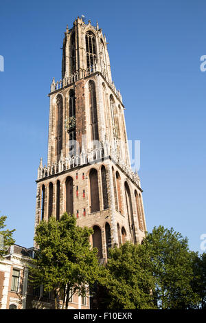 Xive siècle célèbre Dom tour de l'église dans la ville d'Utrecht, Pays-Bas Banque D'Images