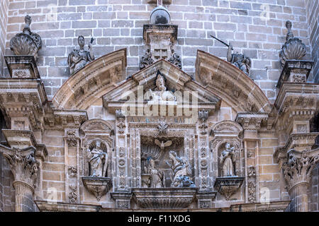 Partie de la façade de la Cathédrale de Jerez de la Frontera Andalousie Espagne Banque D'Images
