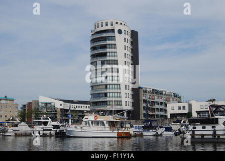 Avis de Solea Tower, Roermond à partir de la Meuse Banque D'Images