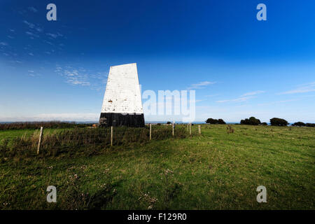 Promenades à la mer vers le bas Ashey Mark, et Chalk ridge sur l'île de Wight, commandant d'une vue imprenable sur l'île de Solent Banque D'Images