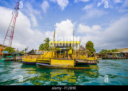 L'Île de Colon, Panama - 25 avril 2015 : l'Île de Colon est la plus septentrionale et dans l'île principale de Bocas del Toro Banque D'Images