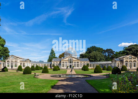 La grande véranda dans les jardins de Syon House, Syon Park, West London, England, UK Banque D'Images